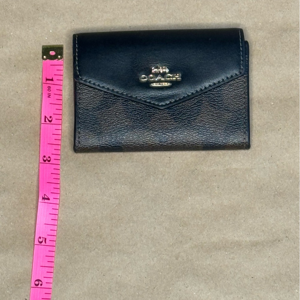 Coach Cardholder - Picture 3 of 5